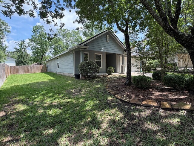 Photo - 10 Druids Glen Pl