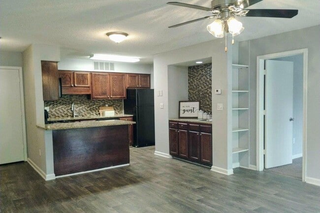 Photo - Riverwind Apartment Homes