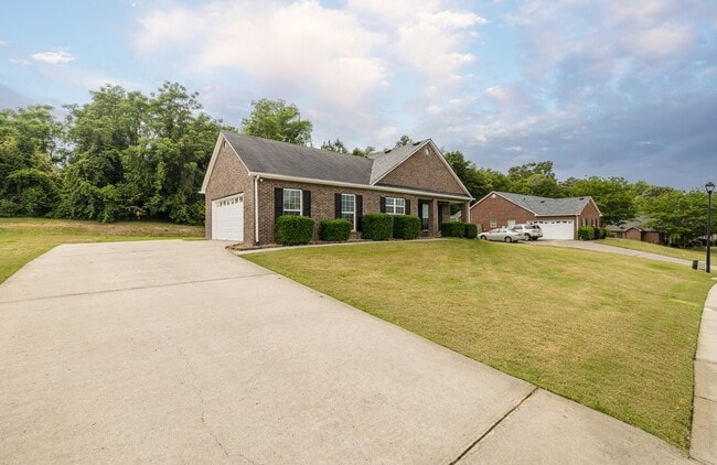 Photo - 705 Porter Ln