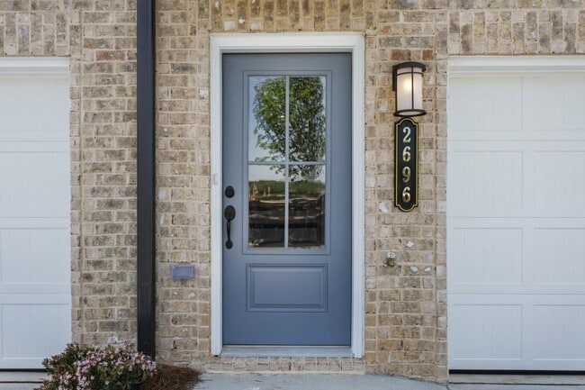 Photo - 2696 Crk Vw Ter NW