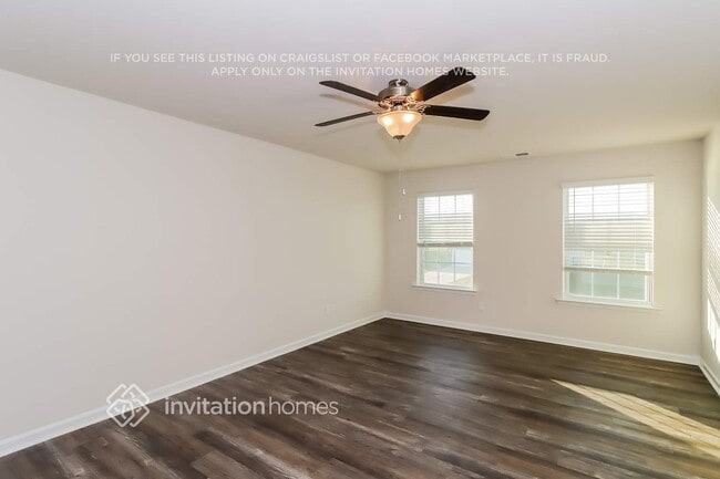 Photo - 177 Nathall Trl