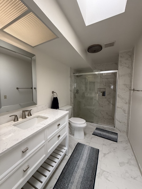 Building Photo - 7629 Girard Ave Unit Apt 303