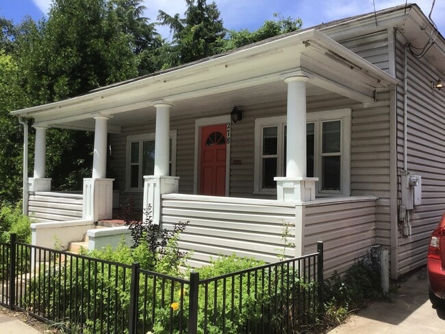 Photo - 278 E 9th St