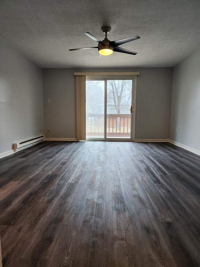 Photo - 4 Hazelwood Ave Unit 7