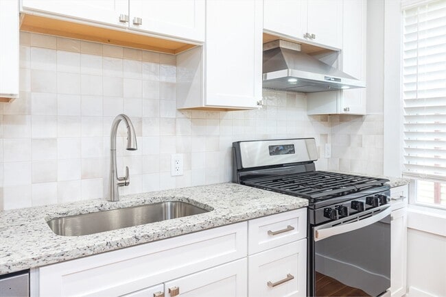 Photo - 30 Presley St Unit 30