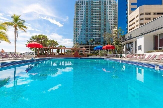 Photo - 801 Brickell Bay Dr Unit 764
