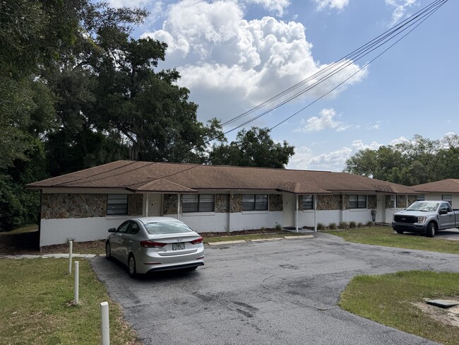 Building Photo - 1011 S Dixie Ave Unit 2