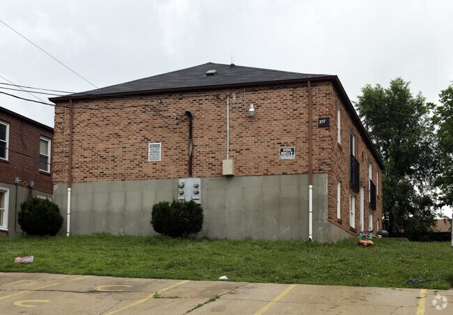 Photo - 257 Mount Everest St Apartments