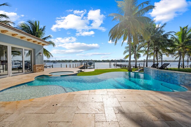 Photo - 614 S Lake Dr