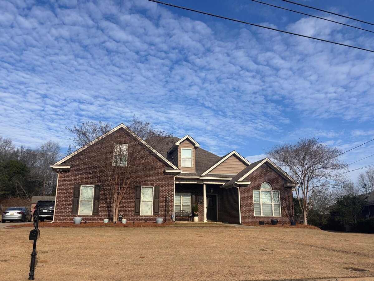 Photo - 624 Dreyspring Way