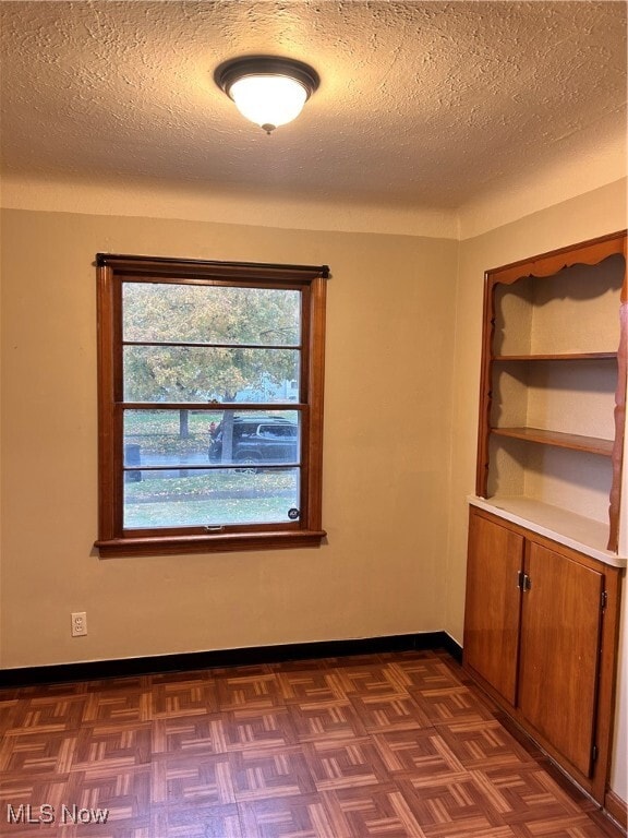 Photo - 5656 Shawnee Rd