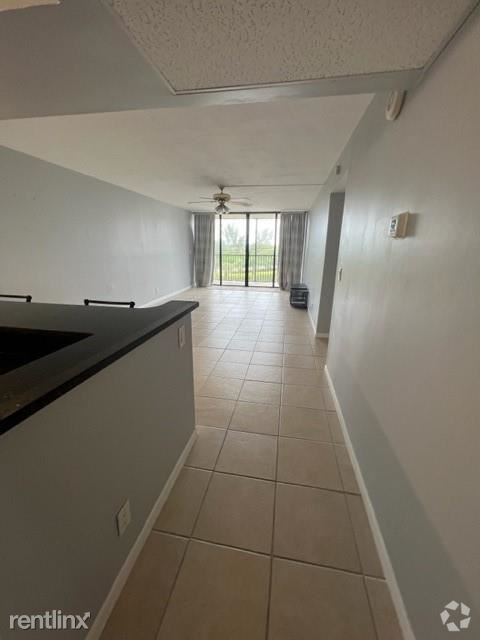 Building Photo - 2 br, 2 bath Condo - 21 Royal Palm Way Uni... Unit 502