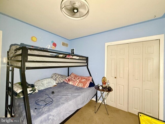 Photo - 322 7th Ave