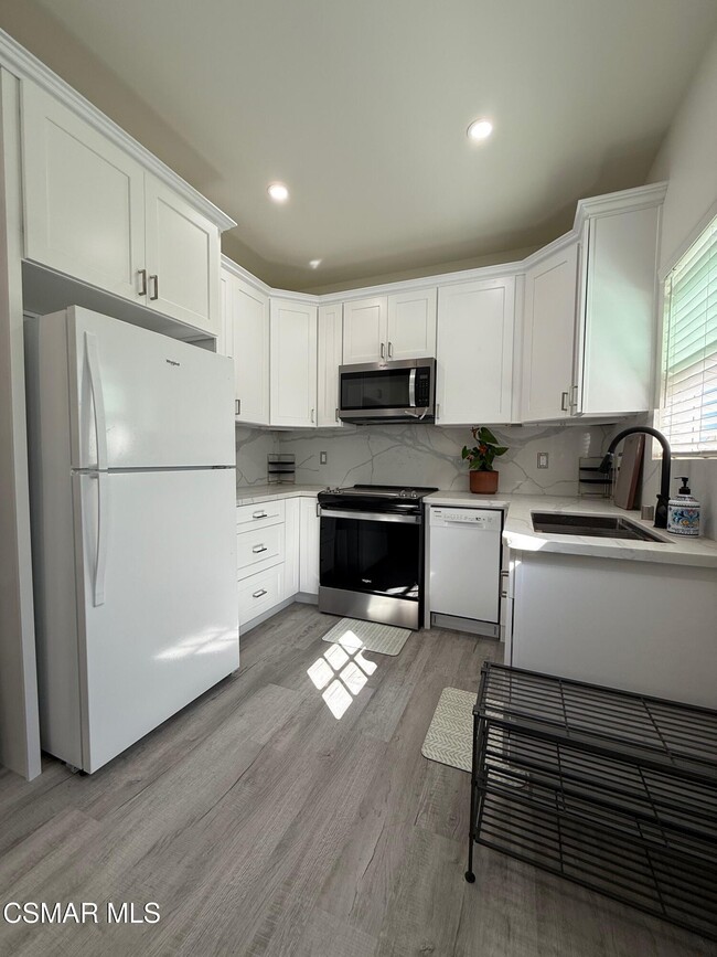 Photo - 709 Rudman Dr