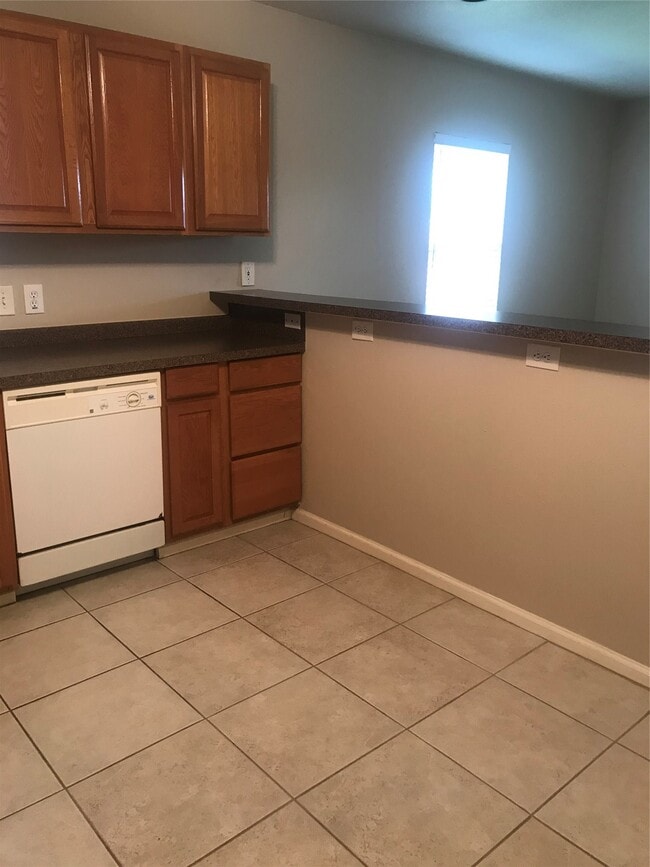 Photo - 2443 Precinct Line Rd