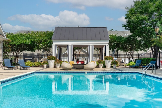 Photo - Belmont Station