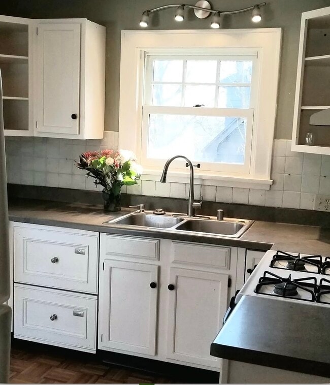 Photo - 3601 Gregory St