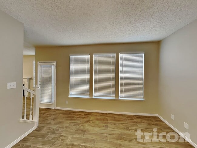 Photo - 317 Meandering Way Ct