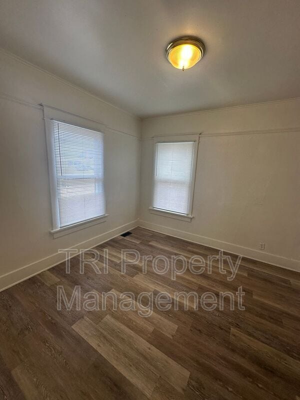 Photo - 2028 7th Ave