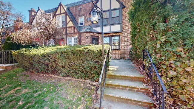 Building Photo - 68-24 Juno St