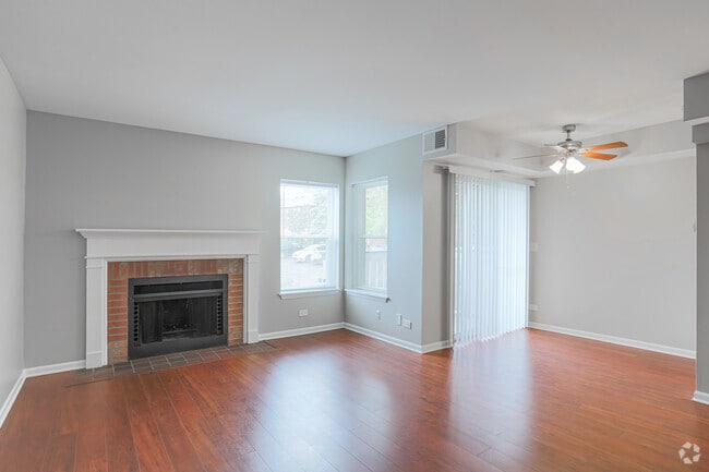 1HAB, 1BA - Sala de estar - Ashton Arlington Heights