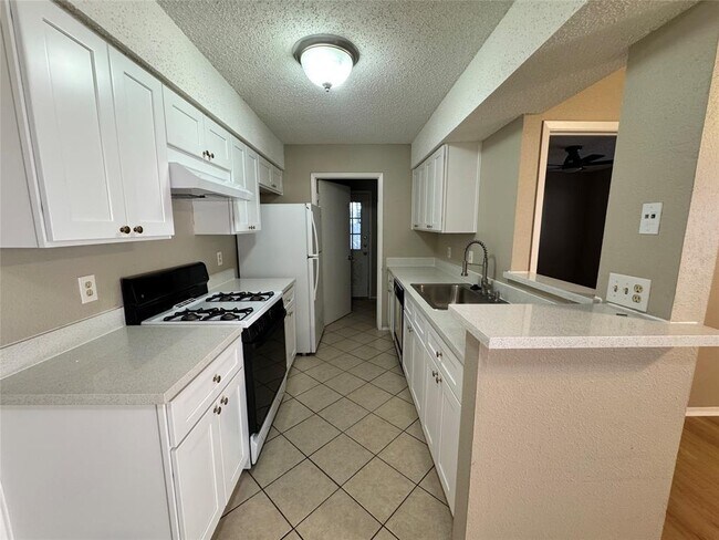 Photo - 12406 Deer Falls Dr