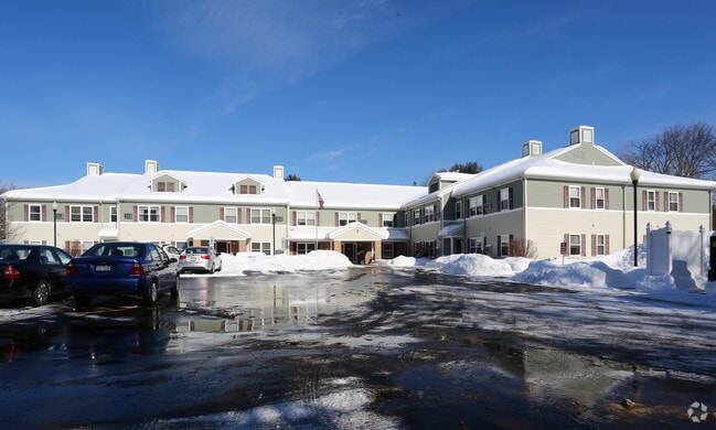 Photo - Highland Square