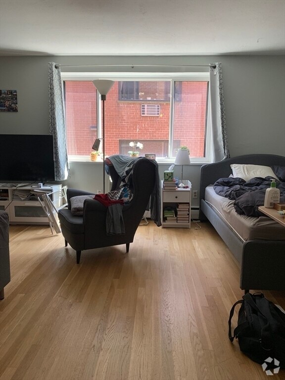 Building Photo - 205 Kent St Unit 25 Rental
