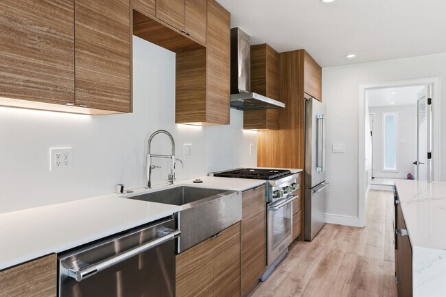 Photo - 143 Ortega Ave