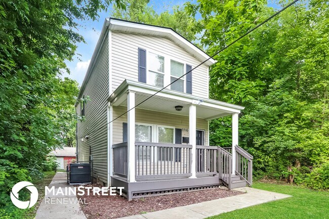 Photo - 2216 W Main St