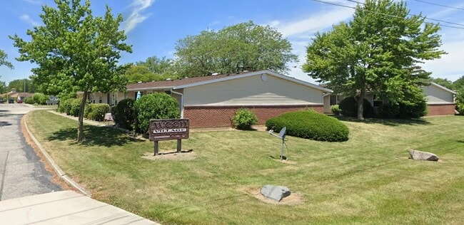 Photo - 603 S Poe Rd