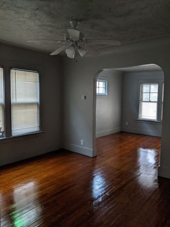 Photo - 2195 Springle St Unidad 2197 Springle 2 (Lower)