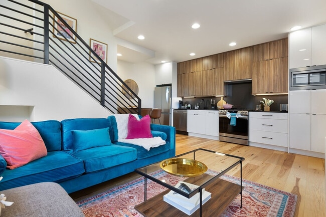 Photo - 71D W Dravus St Unit ID1035898P