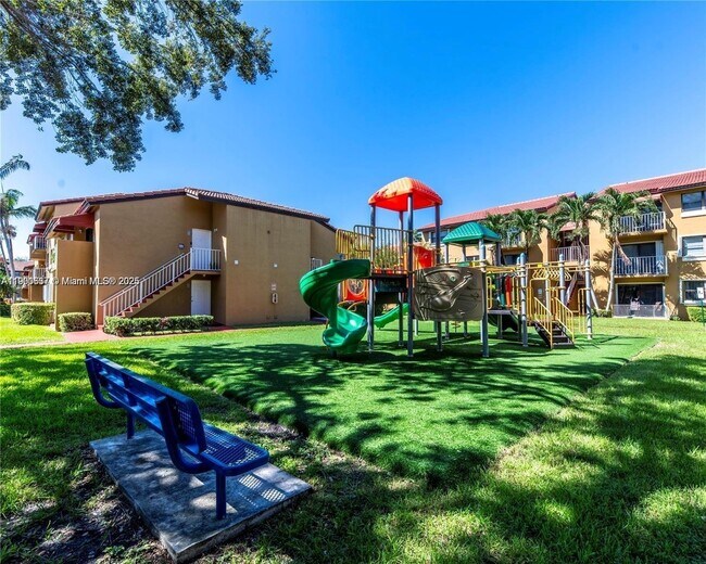 Photo - 15620 SW 80th St Unit H-107