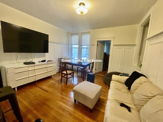 Photo - 113 Commonwealth Ave Apartamentos Unidad 1130 Comwlth  2