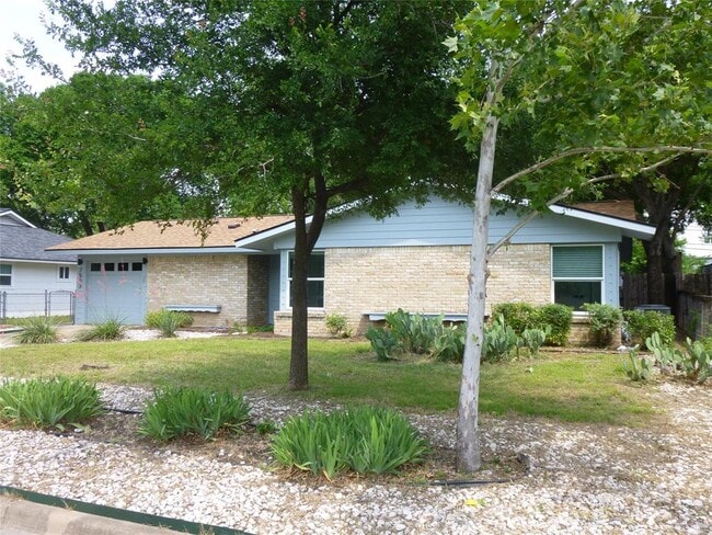 Building Photo - 7503 Eastcrest Dr Rental