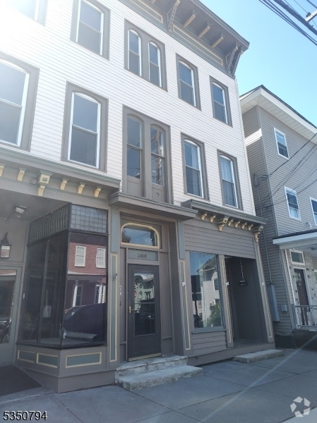 Building Photo - 304 Front St Unit 7 Rental