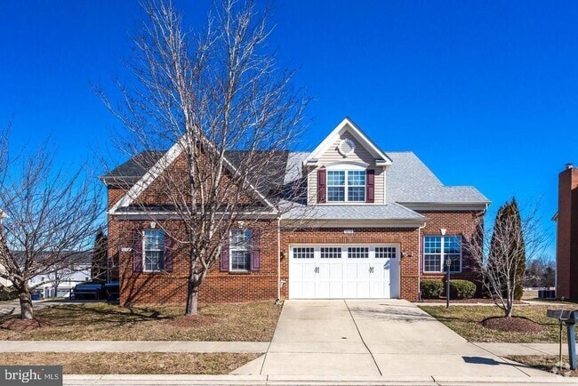 Building Photo - 1028 Llano Dr Rental