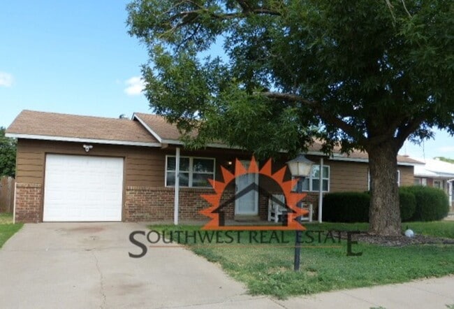 Charming 3 bedroom home. - Charming 3 bedroom home.
