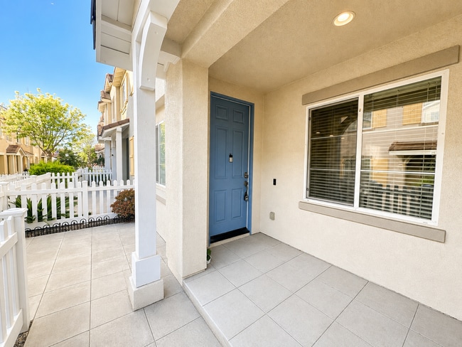 Photo - 1444 Canvas Dr
