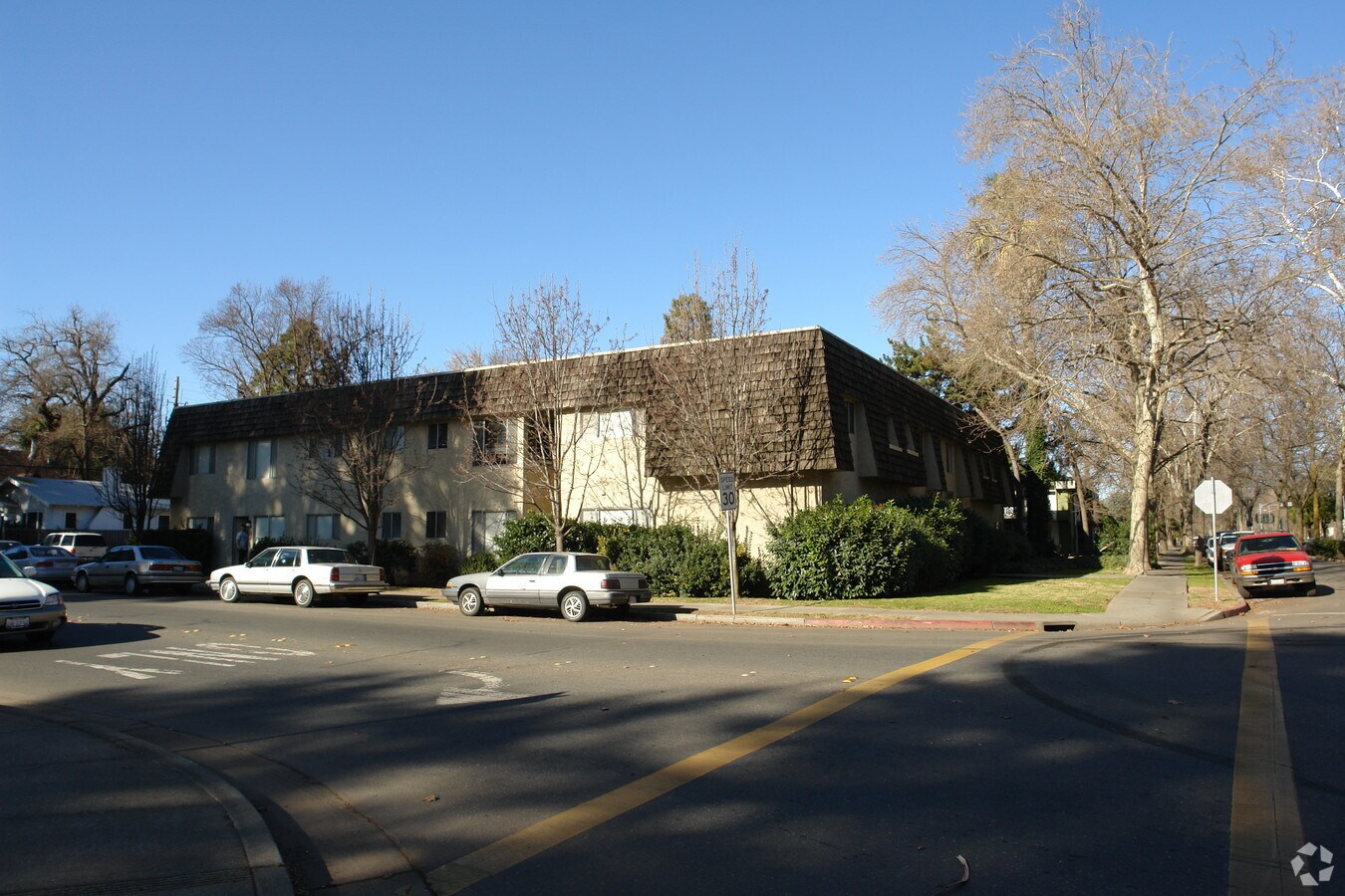 Palm Manor - Palm Manor