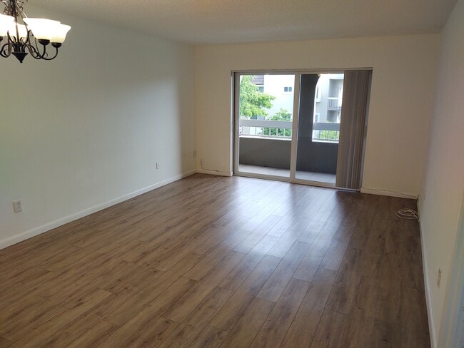 Photo - 7720 Camino Real Unit Village of Kings Creek