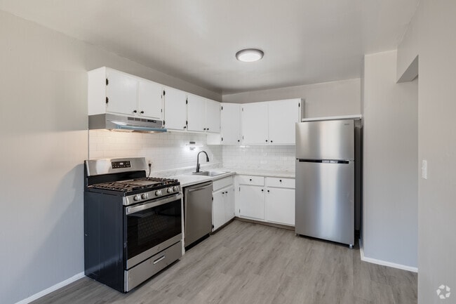 Interior Photo - Goddard Estates Rental
