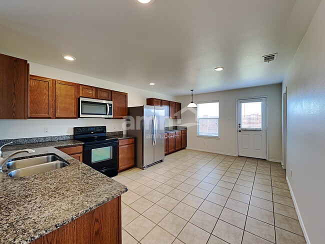 Photo - 42 Larkspur Dr