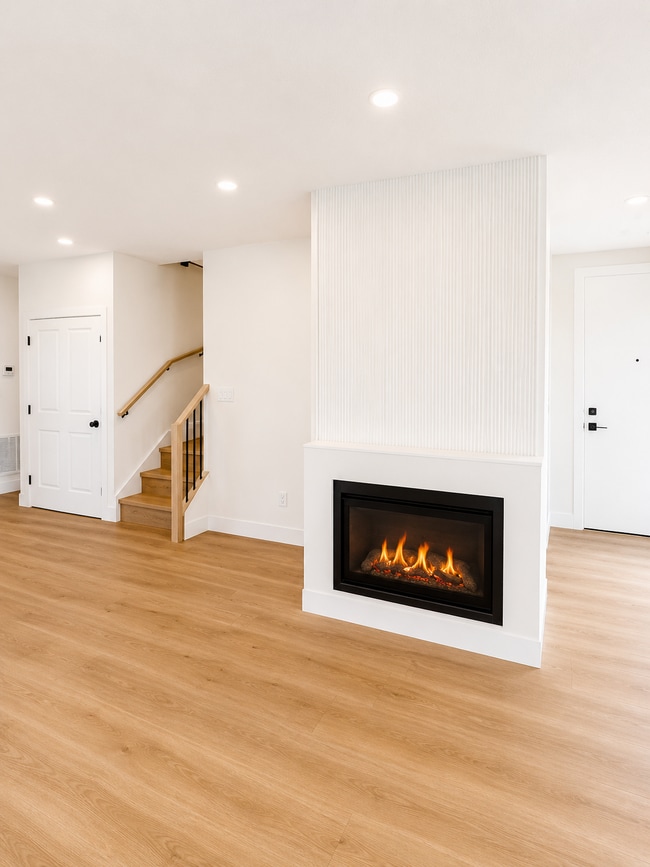 Photo - 10526 70 Ave NW Unit 1