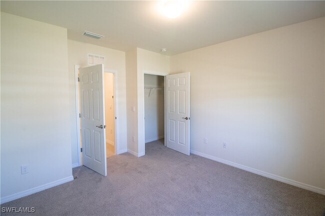 Photo - 514 NW 1st Ln