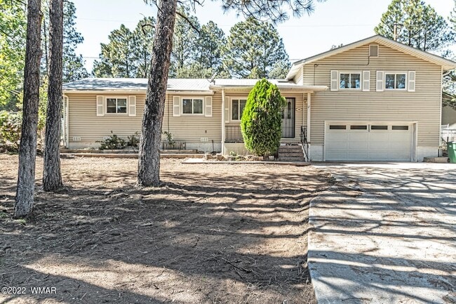 Photo - 580 N 9th Dr House