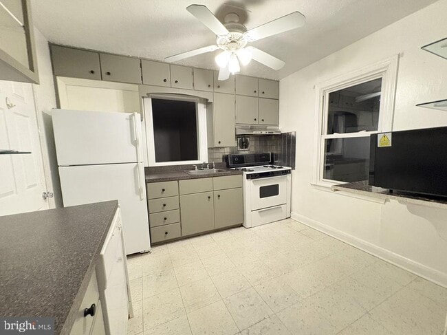 27 Kingsley Rd
