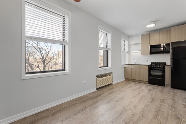 Photo - 4875 N Magnolia Ave