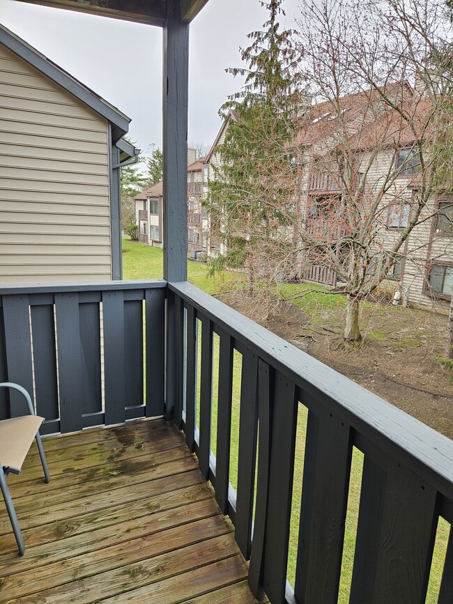 Photo - 4711B Dunbarton Rd